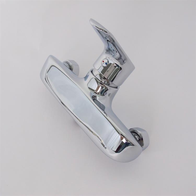bathroom shower faucet