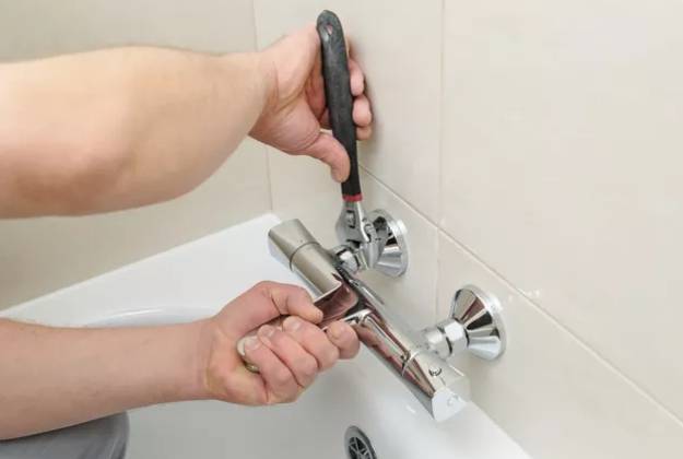  How to solve the problem of leaky tub faucet ?- Part 2